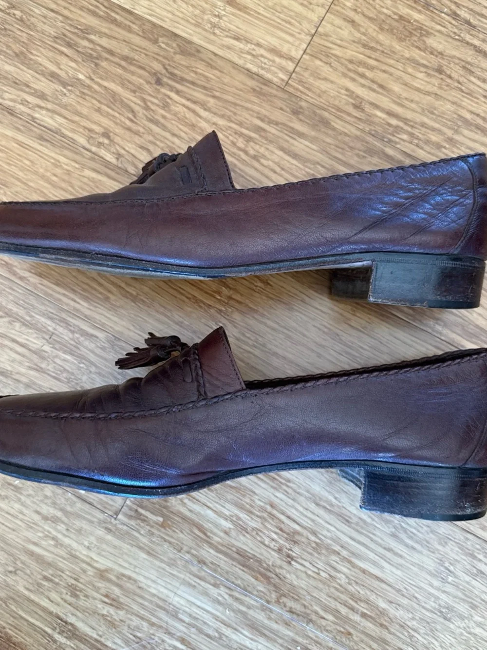 Vintage Bally made in Italy Men’s Brown Leather Tassel Loafers size 8